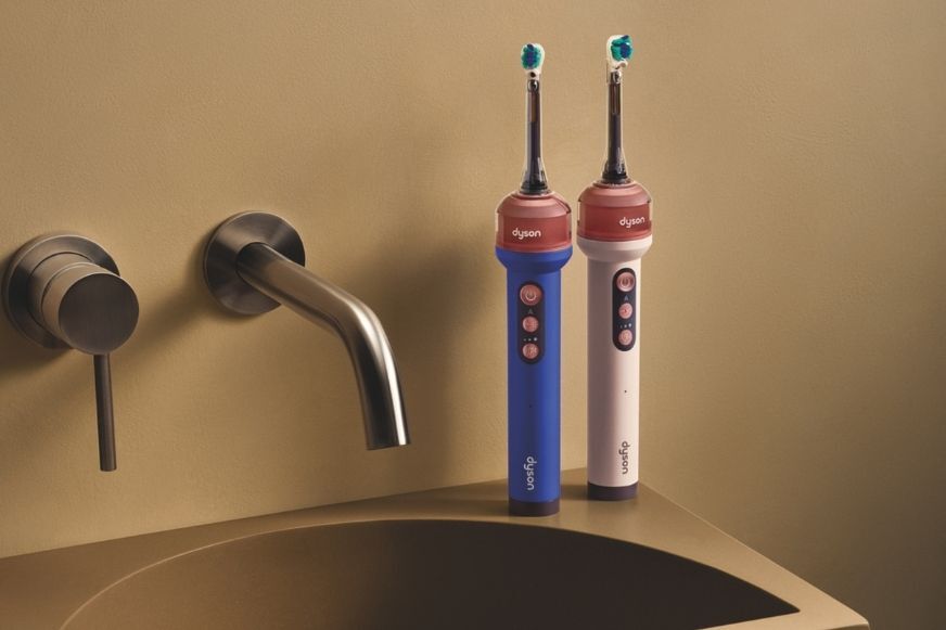 Dyson CameraJet in den Farbvarianten Ultra Blue und Ceramic Pink